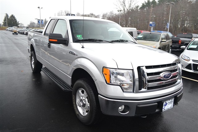 Ford F150 2010 photo 2