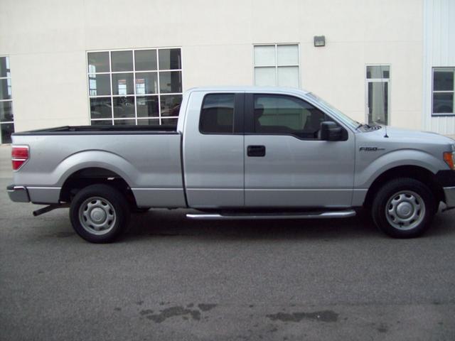 Ford F150 2010 photo 2