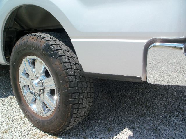 Ford F150 2010 photo 1