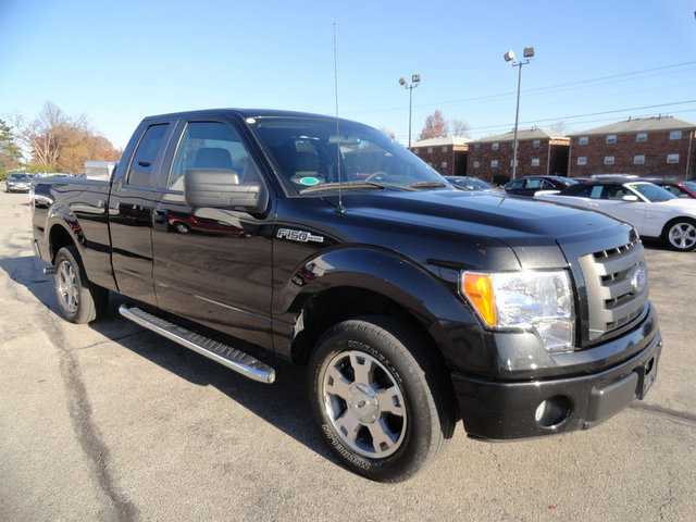 Ford F150 2010 photo 1