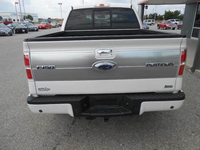 Ford F150 XL 9 Aluminum Flatbed Pickup Truck