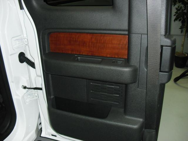 Ford F150 2010 photo 17