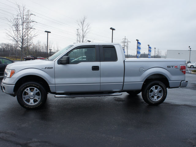 Ford F150 2010 photo 1