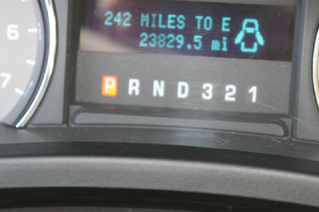 Ford F150 2010 photo 27