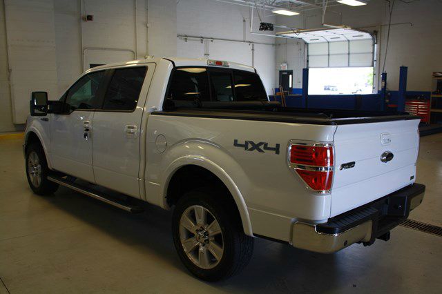 Ford F150 2010 photo 2
