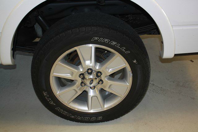 Ford F150 2010 photo 23