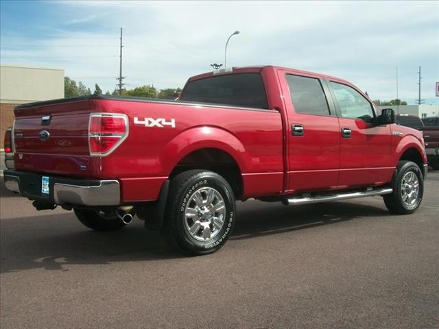 Ford F150 EXT CAB 4WD 143.5wb Pickup Truck