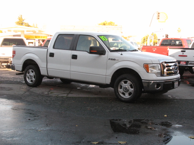 Ford F150 2010 photo 1