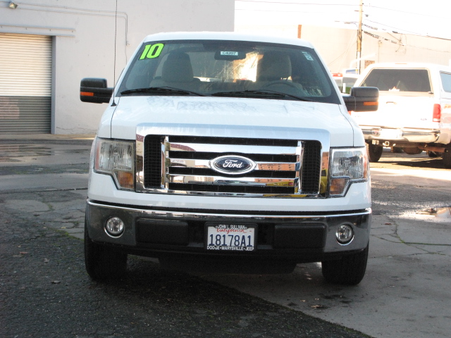 Ford F150 2010 photo 2