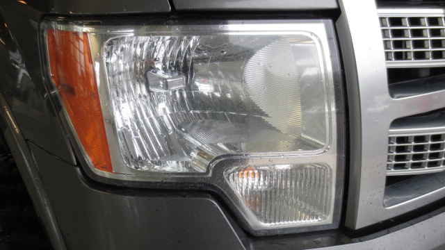 Ford F150 2010 photo 2