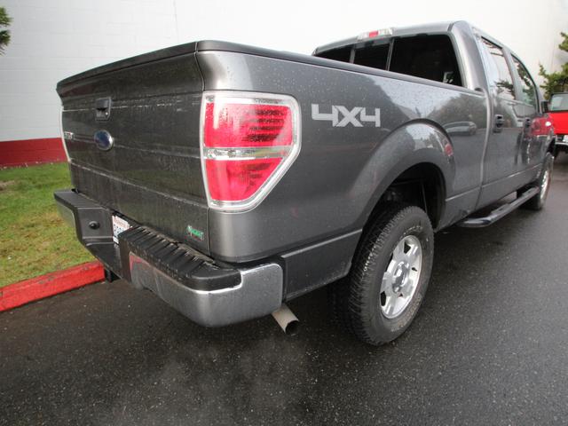 Ford F150 2010 photo 2
