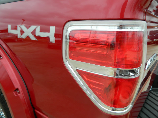 Ford F150 2010 photo 2