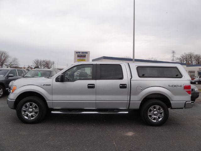 Ford F150 2010 photo 2