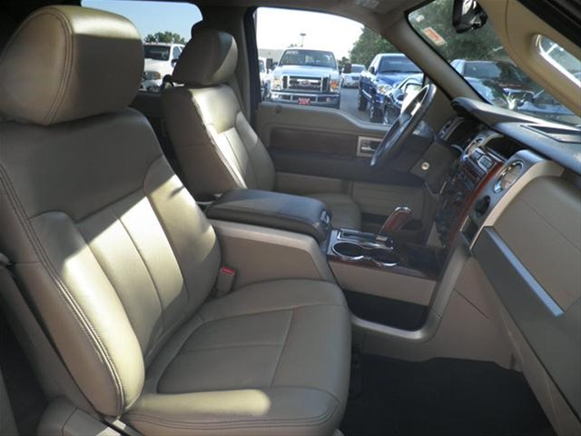 Ford F150 2010 photo 2