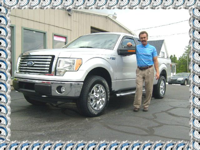 Ford F150 LX V6 Coupe Pickup Truck