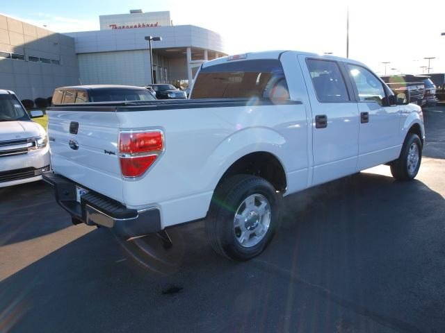 Ford F150 2010 photo 2