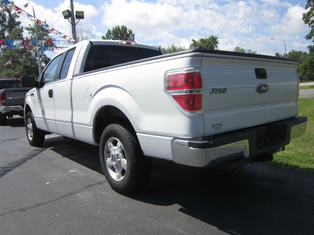 Ford F150 AWD 4dr H4 AT Extended Cab Pickup