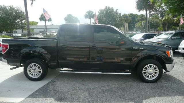 Ford F150 FWD 4dr Limited Pickup Truck