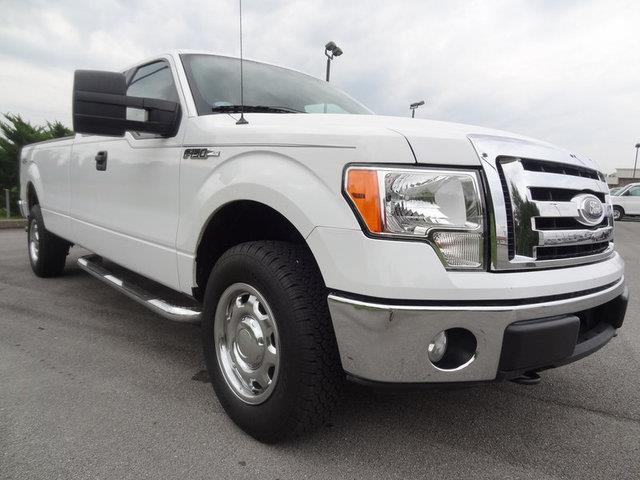Ford F150 2010 photo 2