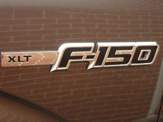 Ford F150 2010 photo 2