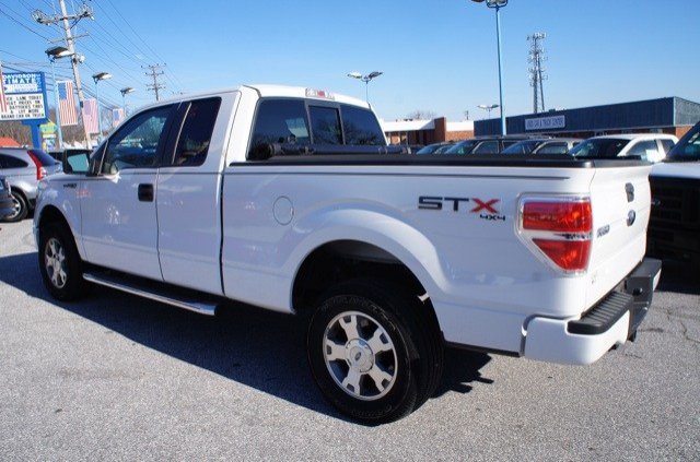 Ford F150 2010 photo 2