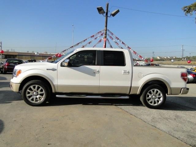 Ford F150 2010 photo 2