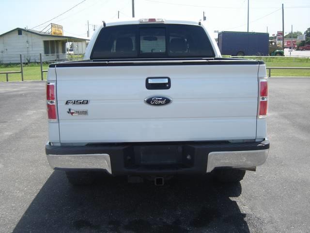 Ford F150 2010 photo 1