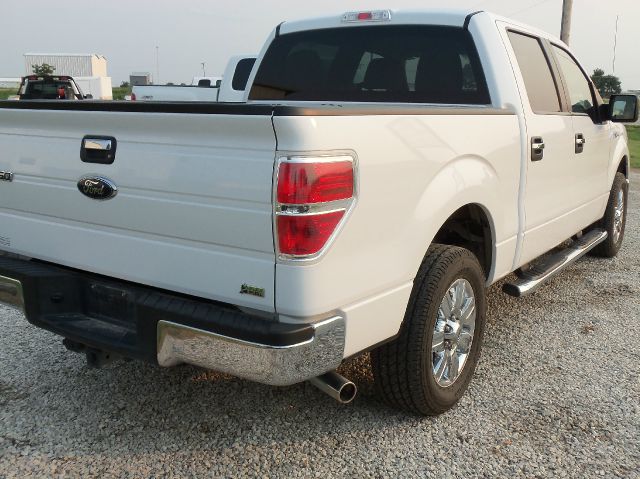 Ford F150 2010 photo 2