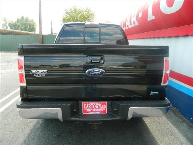 Ford F150 2010 photo 2