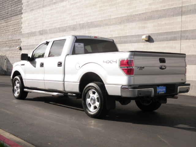 Ford F150 2010 photo 2