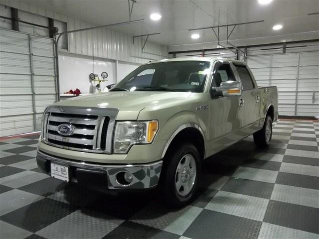 Ford F150 2010 photo 2