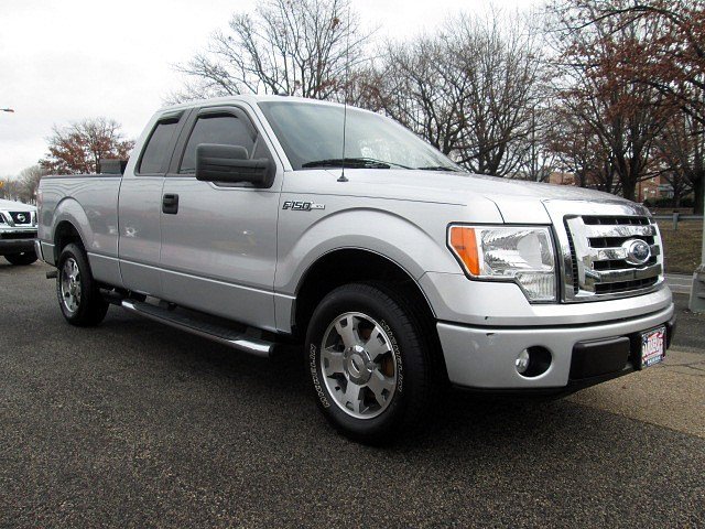Ford F150 2010 photo 1