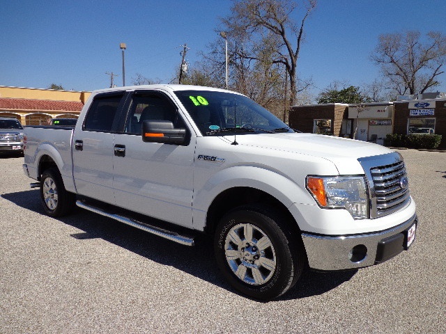 Ford F150 2010 photo 2