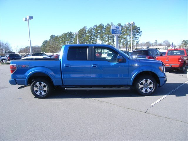 Ford F150 2010 photo 4