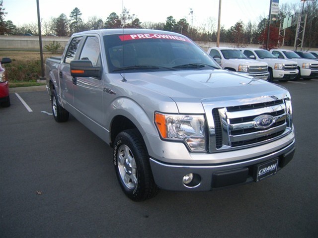 Ford F150 2010 photo 2