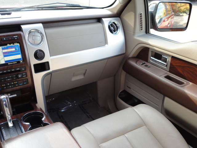 Ford F150 2010 photo 3