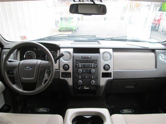 Ford F150 SE WITH TV Package Pickup Truck