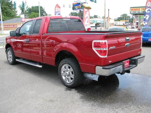 Ford F150 2010 photo 2