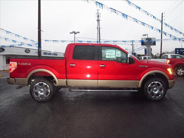 Ford F150 4DR Sedan W/roof Pickup