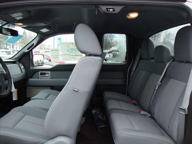 Ford F150 2011 photo 2