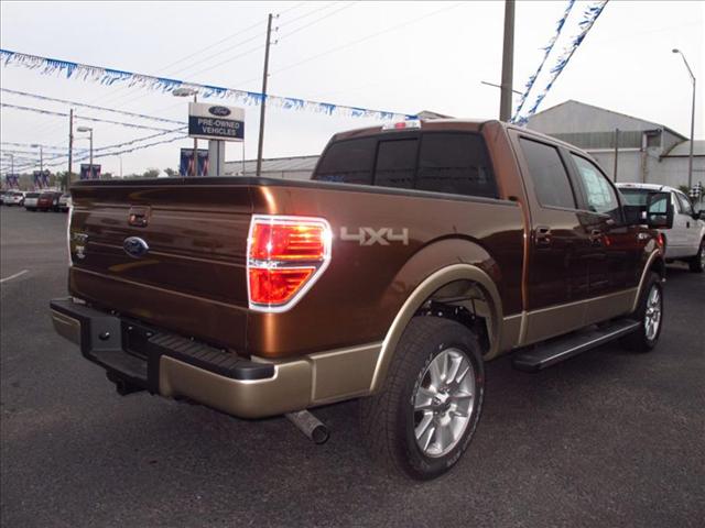 Ford F150 4DR Sedan W/roof Pickup