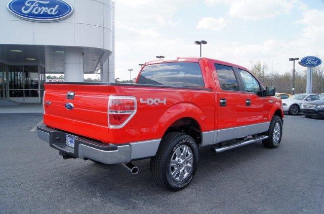 Ford F150 2011 photo 2