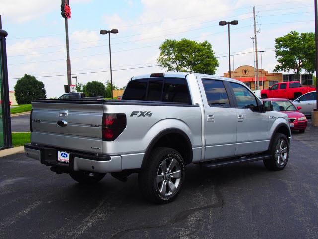 Ford F150 EXT CAB 4WD 143.5wb Pickup Truck