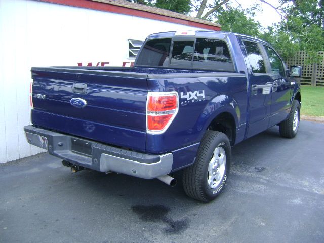 Ford F150 Supercrew 139 Pickup Truck