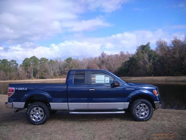 Ford F150 2011 photo 2