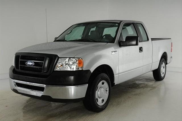 Ford F150 2WD Supercrew Styleside 5-1/2 Pickup