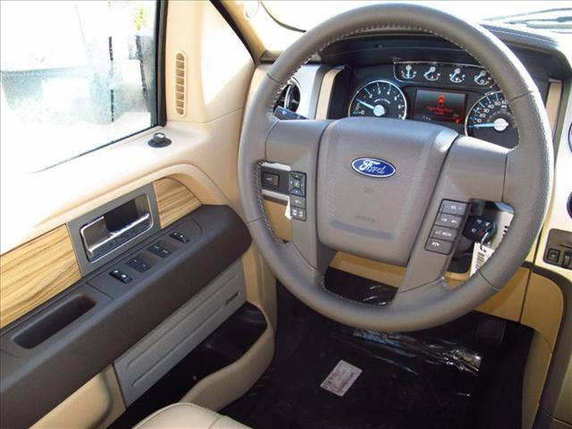 Ford F150 2011 photo 2