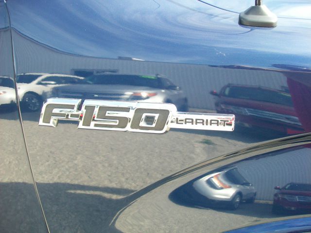 Ford F150 2011 photo 2