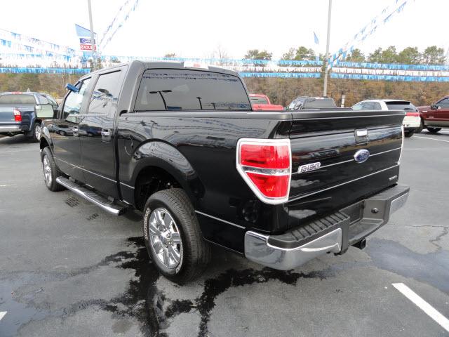 Ford F150 2011 photo 2