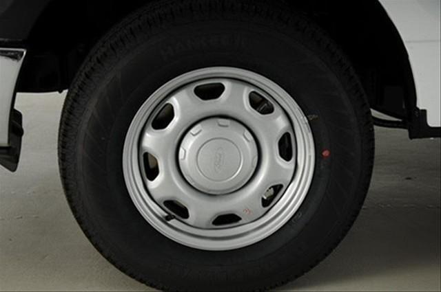 Ford F150 2011 photo 2